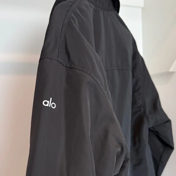 ALO Socialite Shacket in Black Lightweight Jacket NWT XS - Picture 13 of 16